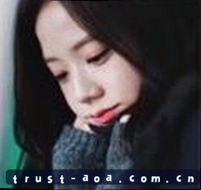 李薇